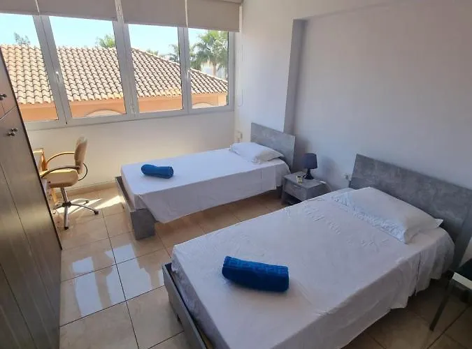 Salt Centre Appartement Larnaca