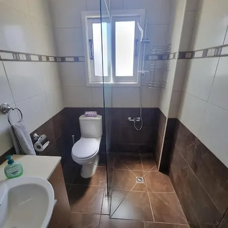 Salt Centre Апартаменты Ларнака